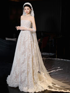 Retro French Lace Wedding Dress for Women High-End Feeling Scoop Neck Gown with Tail Small Drag Tuxedo for Hotel Indoor