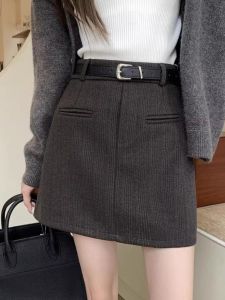 Fashionable Retro Wool Mini Skirt Womens Autumn Winter New High Waist Slimming Small Size Commute Elegant Half-length Skirt