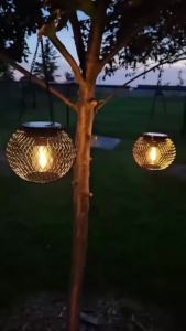 Đèn Năng Lượng Mặt Trời Nâng Cấp Tự Động Bật/tắt Đèn Treo Kim Loại Cổ Điển LED Ngoài Trời Dùng Cho Sân Bãi Cỏ Vườn Sáng Hơn Chống Nước IP65