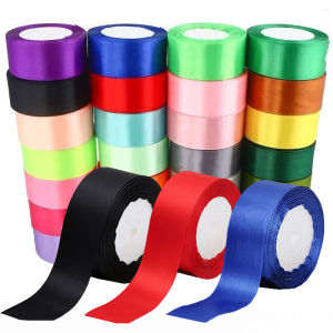 ริบบิ้นซาตินม้วนริบบิ้น0.6-5ซม. ขายส่งผ้าเทปสำหรับงานฝีมือของขวัญโบว์ประดิษฐ์เครื่องแต่งกายแบบทำมือสำหรับเย็บผ้า