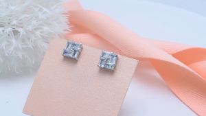 S925สีฟ้าน้ําทะเลต่างหูอัญมณีสีฟ้าอ่อนเครื่องประดับสไตล์สวยของขวัญสําหรับเดือนมีนาคม Pear Solid ต่างหูเงิน