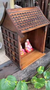 ศาลพระภูมิ ทรงไทย ไม้สัก  ยาว 36x ลึก32xส55cm ห้องโถงโล่ง โถงกว้าง บ้านเรือนไทย  ศาลพระภูมิเจ้าที่ ศาลตายาย ขายแยก