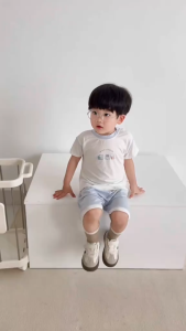 Bộ Quần Áo Cộc Tay Mùa Hè UNBEE Thiết Kế Cài Vai In Họa Tiết Phong Cách Hàn Quốc Cho Bé 6 Tháng Đến 3 Tuổi