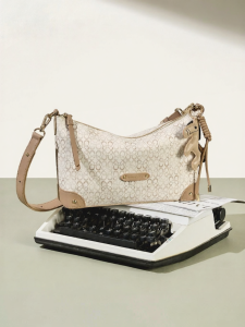 Josiny | Vintage Crossbody Bag with Print