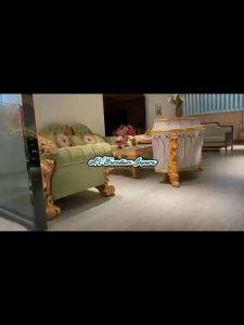 Sofa Ruang Tamu Model Klasik Gaya Eropa