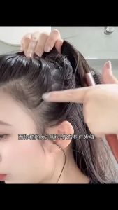 Golden หวีจัดแต่งทรงผมมืออาชีพ ที่จับพลาสติกจับถนัดมือ หวีผมขนแปรงไนลอน  Styling comb