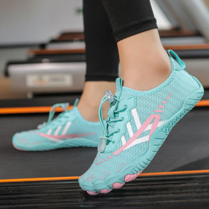 Quick-drying Indoor Fitness Outdoor Womens Water Shoes Swimming Barefoot Five Fingers Aqua Shoes Beach Seaside Light Sneakers