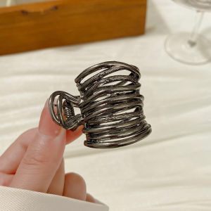 Elegant Hair Claw Clip High Ponytail Fixing Tool Womens Back of Head No Flat Hair Clip Half up Rhinestone Clip Hair Accessories