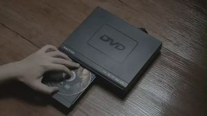 【COD】พร้อมสาย HD และอินพุตไมโครโฟน 1080P เครื่องเล่นดีวีดี VCD CD DVD USB RW+HDMI Player เครื่องเล่นmp3 เครื่องเล่นวิดีโอพร้อมสาย HDMI