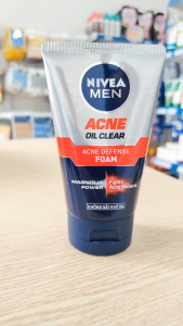Sữa Rửa Mặt Nivea Men Acne Oil Clear 100g – Hỗ Trợ Giảm Mụn Kiểm Soát Dầu Nhờn - 82378