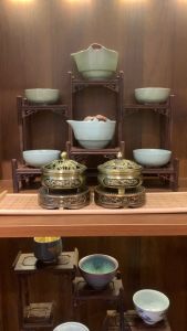 Lư Xông Trầm Hương 3 Chân Hoa Sen Liên Hoa và Đôn Đế Kê Thác Khói Trầm Hương Nhà Xưa Xứ Quảng