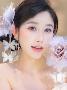 คลิปหนีบผมรูปผีเสื้อ ต่างหูแบบมีลูกไม้ เครื่องประดับผมสไตล์จีนโบราณ ทรงพิเศษ วัสดุปีกผีเสื้อ หน้าร้อน 2025