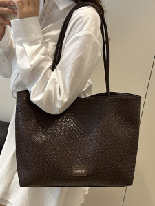 Túi Tote Nữ Thời Trang Cao Cấp 2025 Túi Đeo Vai Dung Tích Lớn Phong Cách Retro Túi Tote Đi Làm Túi Da PU Màu Trơn