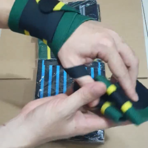 1 Cặp Đai cuốn bảo vệ cổ tay băng quấn trợ lực có xỏ ngón chống lật cổ tay - Yến Liên Beauty