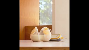 Máy hút sữa rảnh tay Medela FreeStyle Hands Free Like new cup new