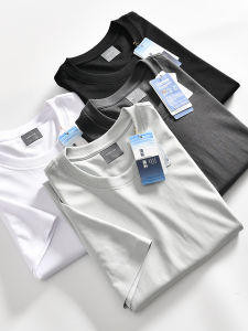 เสื้อยืดคอกลมแขนสั้นผ้าฝ้ายโพลีเอสเตอร์ระบายอากาศได้ดีสำหรับผู้ชาย ทรงหลวม ใส่สบาย ระบายความชื้นได้ดี ป้องกันแบคทีเรีย