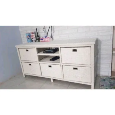 Lemari Laci Meja TV Rotan Sintetis