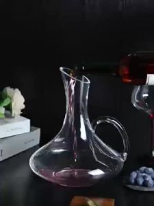 High-end Home Decanter Set Wine Aerator Fast Rotating Breather Glass