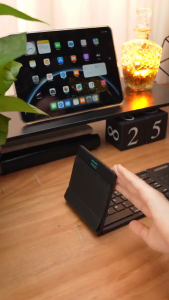 Bàn Phím Bluetooth Gập Gọn Nillkin Cube Chính Hãng – Tích Hợp Touchpad Bọc Da Cao Cấp Dùng Cho Smartphone iPad Laptop