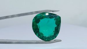 Natural Brazil Green Tourmaline 15.90 Cts. Trillion Cut Eye Clean Loose Gemstone