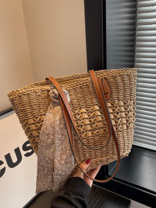 Large Capacity Straw Woven Bag Womens Summer Fashion Handmade Shoulder Tote Bag for Beach Vacation Casual Shopping Bag