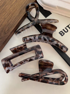 กิ๊บติดผมลายเสือดาวขนาดใหญ่สไตล์ย้อนยุค ทรงหัวปลาฉลาม สไตล์หรูหรา สำหรับผู้หญิง วัสดุสังกะสี