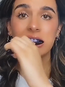 BUY 1 TAKE 2 Oral Care Set: Purple Whitening Tooth Powder 50g + AVE Purple Anti-yellowing Whitening Toothpaste 30ml + Antibacterial and Bad Breath Removal Probiotic Oral Spray (Blueberry & Lime Mint Flavors 15ml) -  Bad Breath Oral Care for Family