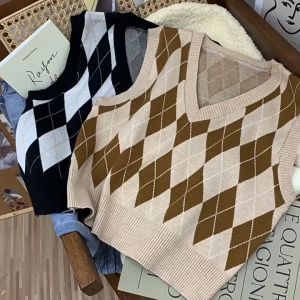 READY STOCK Women Checkered Cotton Knit Vest V-Neck Sleeveless Style Fashion Knitwear Western Sweater Top T-084
