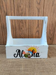 กระเช้าไม้สีขาว กระเช้าวินเทจ ตะกร้าไม้สน เพ้นท์ลายทะเลทั้งใบ งานศิลปะของทางร้านเราค่ะ