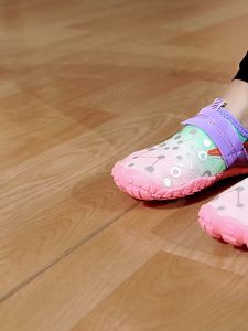 RYETIME Wading shoes Diving snorkeling shoes Womens non-slip and anti-cut mens soft-soled shoe