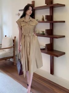 Elegant Minimalist Waist-tied Dress
