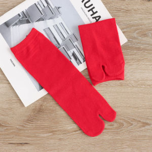 ถุงเท้าครึ่งแข้งผู้ชายและผู้หญิงสำหรับฤดูใบไม้ผลิและฤดูร้อน ถุงเท้าผ้าฝ้ายลายปีเกิดสำหรับคู่รัก ถุงเท้าผ้าฝ้ายสีแดง