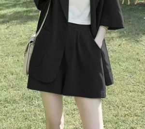 Fashionable Womens Summer Thin Casual Short Sleeve Suit Set Short Pants Two-Piece Set Korean Style Polyester Fiber POLO Collar