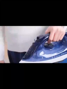 Electric Steam Iron R.1234B - 2200 Watt - Ceramic Soleplate - Vertical Steaming - Water Spray - 150g/min Steam Shot - Home Laundry Care
