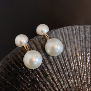 French Style Retro Hepburn Style Exaggerated Pearl Harbor Style Ear Studs Baroque Internet Celebrity Accessible Luxury Earring Ear Clip without Pierced Ears