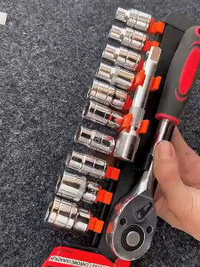 ชุดประแจเครื่องมือ ชุด 12 ชิ้น 1/2 CR-V ประแจวงล้อ ซ็อกเก็ตหกจุด กล่องเครื่องมือในครัวเรือน เครื่องมือซ่อมบำรุงรถยนต์และรถจักรยานยนต์