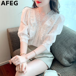 AFEG new Korean version V-neck flouncy loose and all-match chiffon and lace short-sleeved blouse
