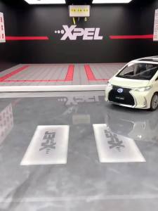 Mô Hình Xe SUV Hợp Kim Đúc 1/32 LM300 Với 6 Cửa Mở Được Có Đèn & Âm Thanh Thân Xe Bằng Kim Loại Quà Tặng Sinh Nhật Cho Trẻ Em