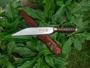 PISAU DAPUR CAP GARPU UKIR B