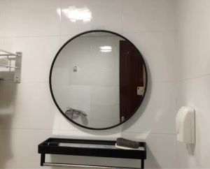 Gương tròn treo tường 𝐂𝐎́ 𝐒𝐀̆̃𝐍 𝐆𝐈𝐀́ 𝐗𝐔̛𝐎̛̉𝐍𝐆 gương nhà tắm viền thép tĩnh điện chống gỉ