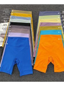 กางเกงขาสั้นโยคะทรงเข้ารูปเอวสูงสำหรับผู้หญิง กางเกงออกกำลังกาย 5 จุด ระบายอากาศได้ดี แห้งเร็ว ช่วยดูดซับเหงื่อ สำหรับฤดูร้อน