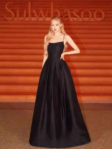 Elegant Black Satin French Style Strapless Evening Dress Slimming Birthday Party Hostess Show Stopping Floor Length Gown