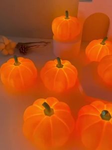 Halloween Pumpkin LED Night Light Battery Powered Warm Lantern For Kids Bedroom Decor Trick or Treat Party Home Holiday Decor