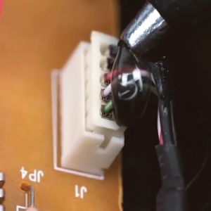 Refill Glue Gun White Isi Ulang Lem Tembak Black Lem Bakar Hitam Size Kecil 7mm Panjang 20cm