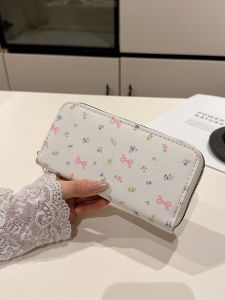 Korean Style Large Capacity Long Zipper Wallet for Women Fashionable Multi-Card Holder Mobile Phone Bag Cartoon Ladies Handbag