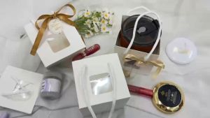 ถุงไทย ถุงกระดาษ หน้าใส ใส่เครื่องประดับ ใส่จิวเวอร์รี่ ใส่ตุ๊กตา มีหูหิ้ว ถุงของขวัญ (ไม่แถมโบว์/ป้าย) พร้อมส่งทั่วไทย ภายใน24ชม.