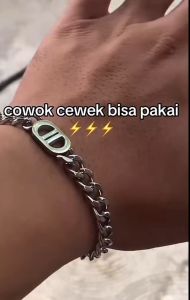 Gelang cewek cowok Korean Perhiasan Harian Gelang Anti karat korean style aesthetic  Berbahan titanium tahan air