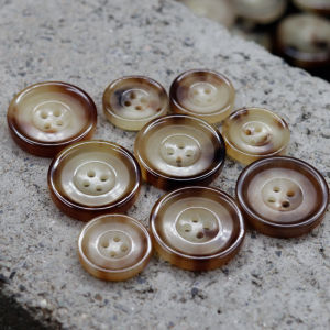 Classic Bilateral Natural Cattles Horn Button High-End Custom Retro British Mens Suit Buckle Suit Buttons Womens Coat Buckle