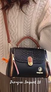 VIRAL - tas wanita import terbaru 2023 | tas selempang wanita terbaru 2023 | tas selempang wanita import | tas wanita viral tiktok 2023 | tas selempang wanita terbaru | tas slempang wanita | tas import branded batam | tas import branded mewah