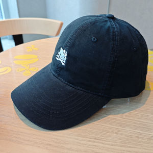 High Quality Embroidered Cartoon Cat Baseball Cap Womens Red Versatile Wide Brim Large Head Size Duckbill Cap Trendy